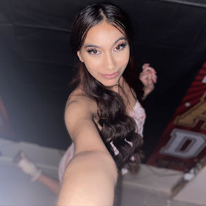 Meet your Posher, Ari